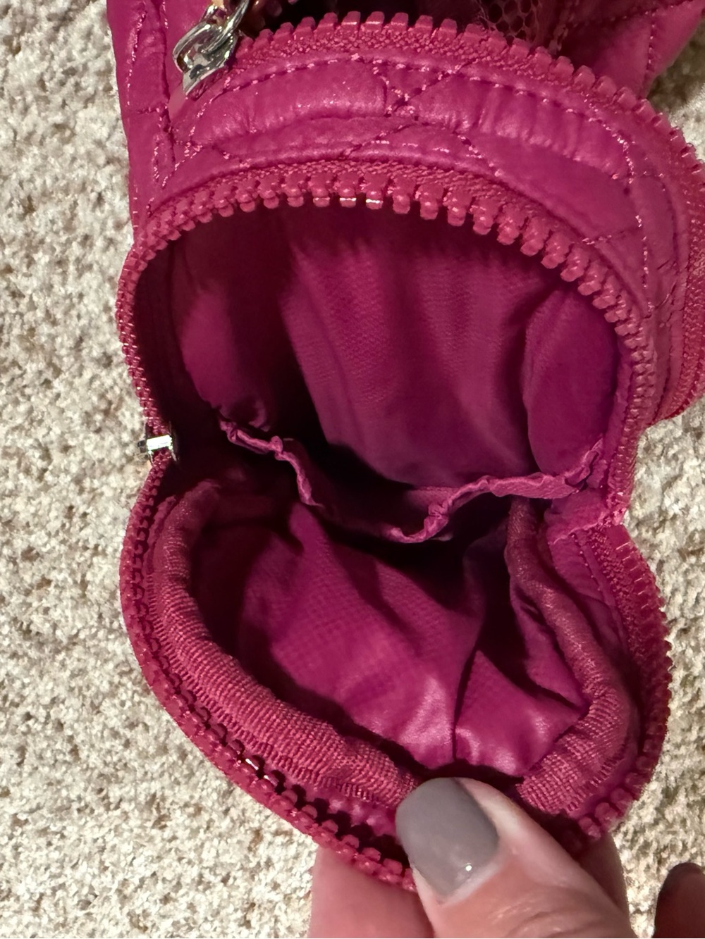 MZ WALLACE Hanging toiletry bag in Raspberry - RARE - Picture 4 of 4